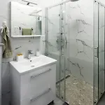 Delalle Apartman *