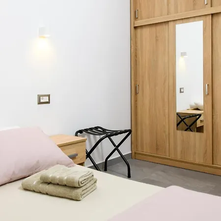 Delalle Apartman *